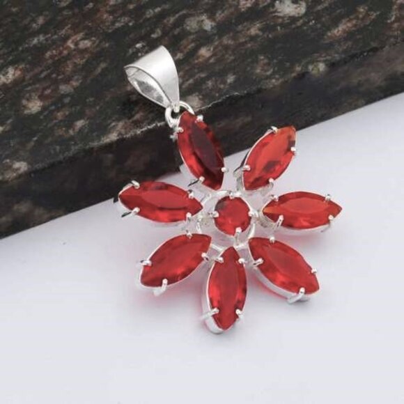 Garnet Gemstone Sterling Silver Handmade Pendant - Picture 1 of 1